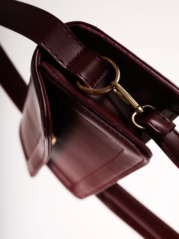 Classy burgundy KA050