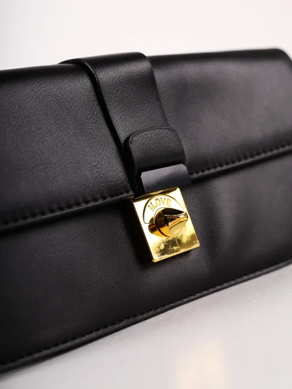 Crna torbica sa platnenim kaišem KA037